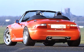 v8_1.JPG (21668 bytes)